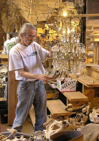 Creative houses from reclaimed stuff Creative houses from reclaimed stuff